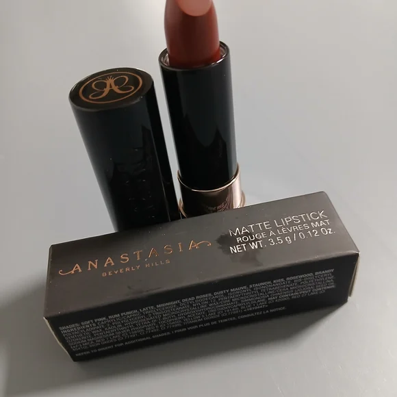 Anastasia Beverly Hills Matte Lipstick - Rust - Picture 1 of 5